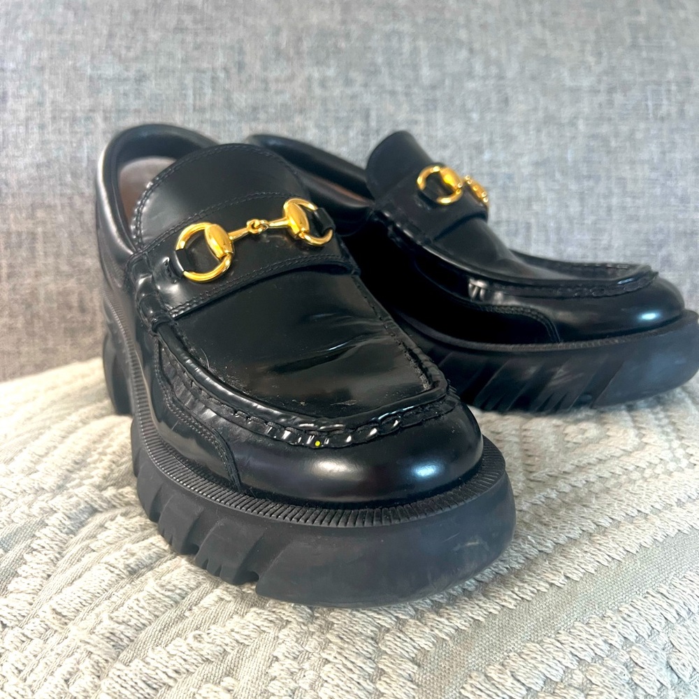 Gucci Horse bit Loafers Size 39 fits like a 9